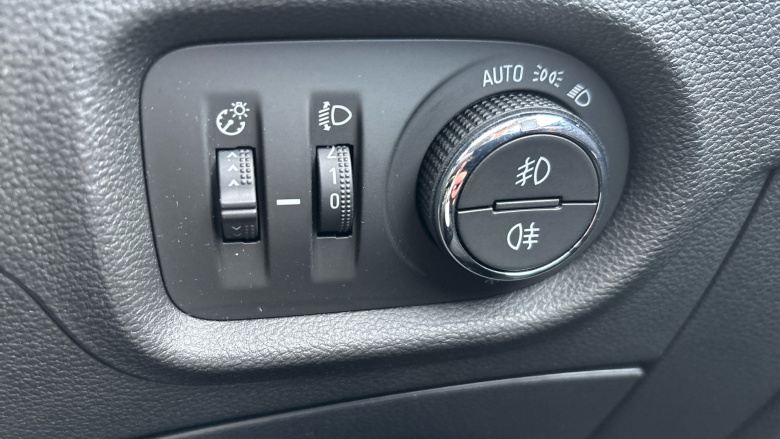 Vauxhall Astra 1.2 Turbo 145 Griffin Edition 5dr Petrol Hatchback